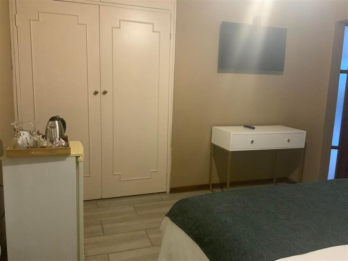 Marina Views Guesthouse Хартбиспурт Экстерьер фото