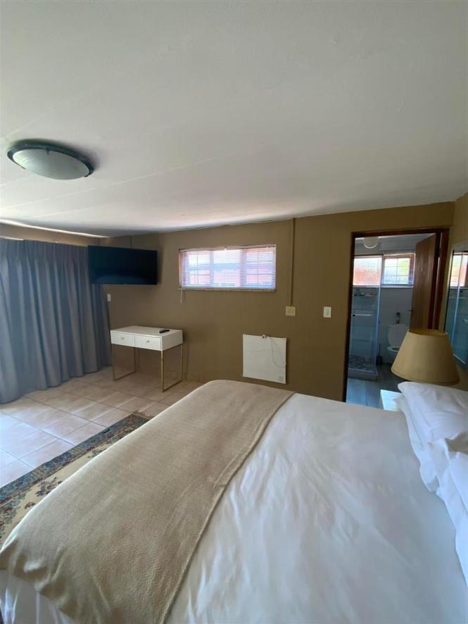Marina Views Guesthouse Хартбиспурт Экстерьер фото